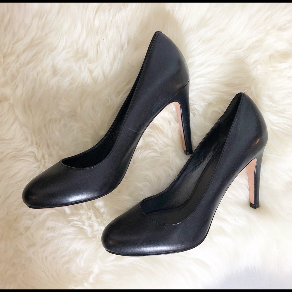 Cole Haan - Picture 2 of 4